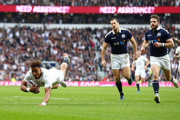 Anthony Watson England scores v Scotland 6 Nations 2017