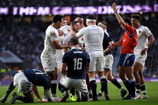 Danny Care scores England v Scotland 6 Nations 2017