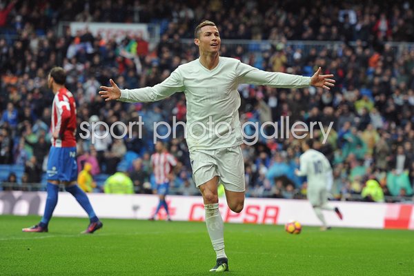 Cristiano Ronaldo Real Madrid celebrates 2017
