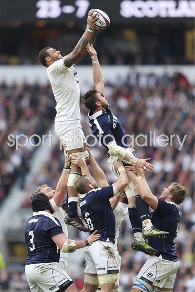 Courtney Lawes England v Scotland 6 Nations 2017