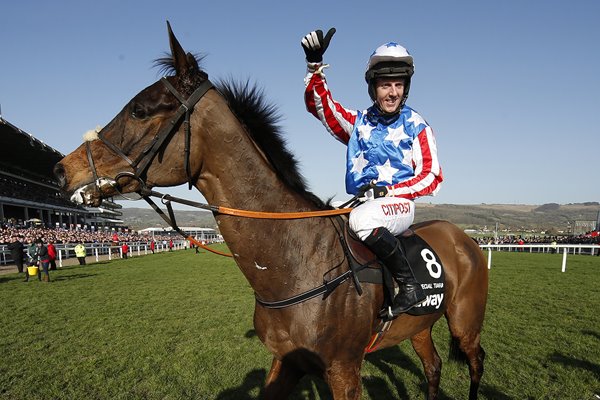 Noel Fehily & Special Tiara Queen Mother Champion Chase 2017