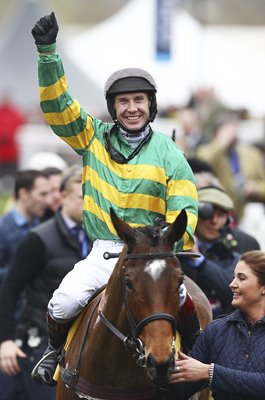 Richard Johnson wins on Defi Du Seuil Cheltenham 2017