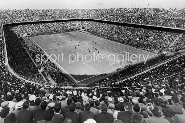 San Siro Crowd Milan 