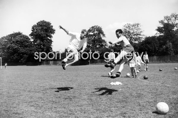 Bobby Charlton & Bobby Robson London 1958