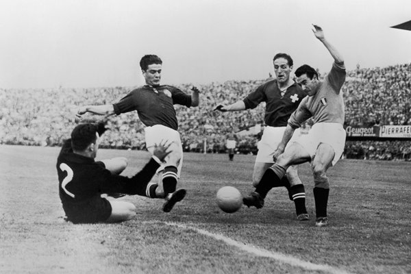 Benito Lorenzi Italy v Switzerland World Cup 1954