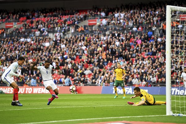 Jermaine Defoe goal England v Lithuania 2017