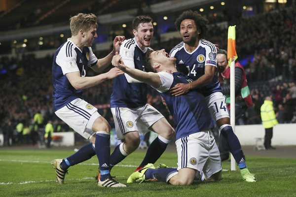 Scotland celebrates v Slovenia Hampden Park 2017