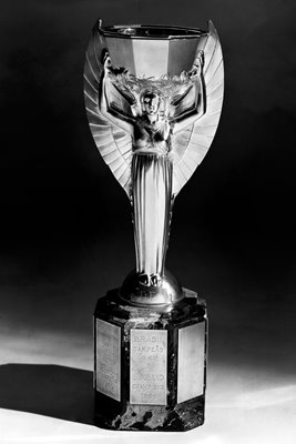 Jules Rimet Trophy World Cup 1970