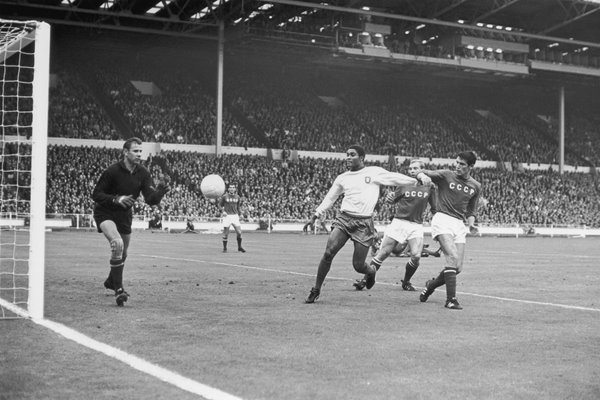 Eusebio Portugal v Lev Yashin 1966 World Cup