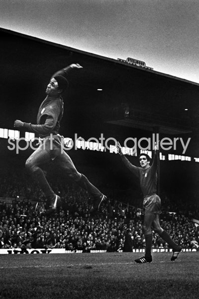 Eusebio Portugal scores v Bulgaria World Cup 1966