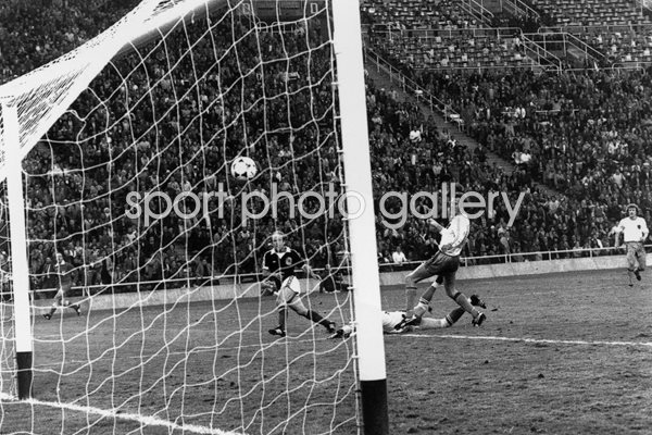 Archie Gemmill Scotland v Holland 1978