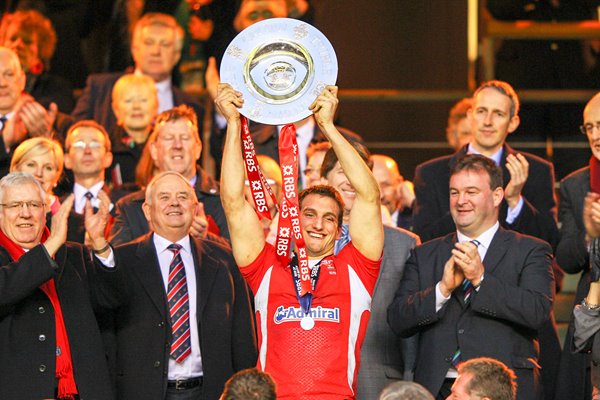Sam Warburton Triple Crown Wales 2012