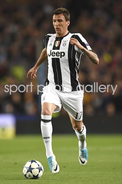 Paulo Dybala Juventus v Barcelona Champions League 2017