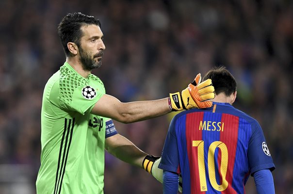 Gianluigi Buffon Juventus & Lionel Messi Barcelona 2017