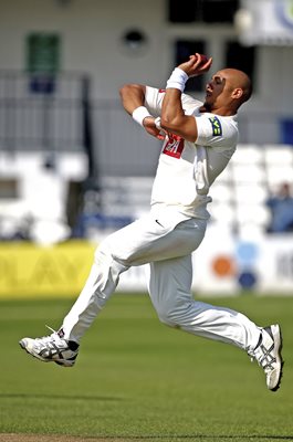 Tymal Mills Sussex v Surrey Hove 2014