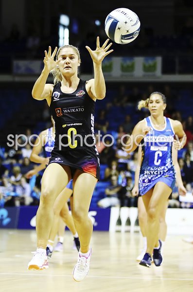 Ariana Cable-Dixon Magic v Mystics New Zealand Netball 2017