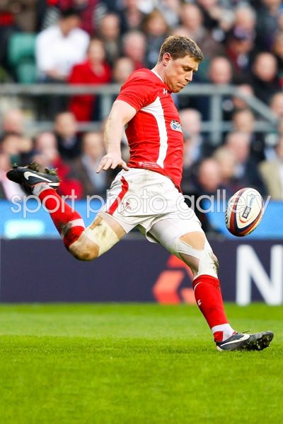 Rhys Priestland Wales v England 2012