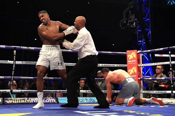 Anthony Joshua beats Wladimir Klitschko Wembley Stadium 2017