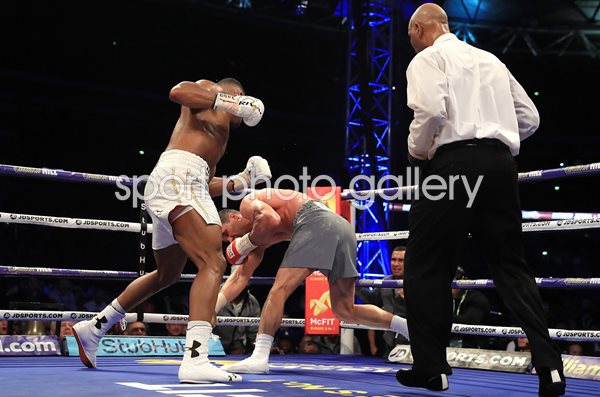 Anthony Joshua beats Wladimir Klitschko Wembley Stadium 2017