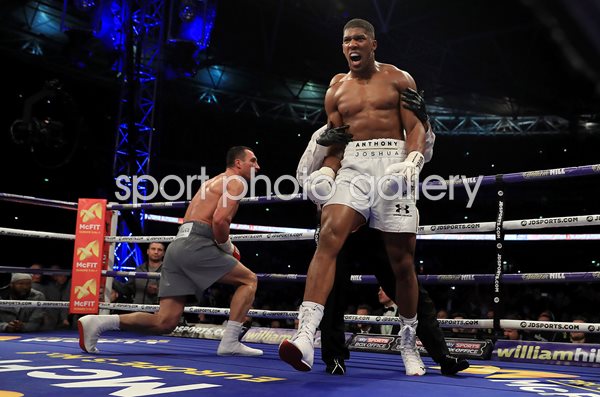 Anthony Joshua beats Wladimir Klitschko Wembley 2017