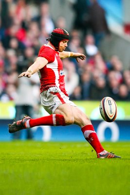 Leigh Halfpenny Wales v England 2012