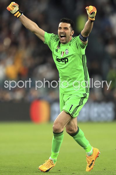 Gianluigi Buffon Juventus v Monaco Champions League 2017