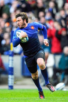 Maxime Medard scores v Scotland 2012
