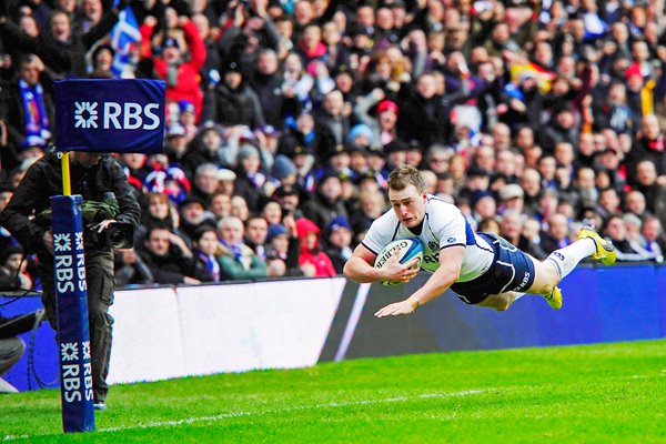 Stuart Hogg scores try Scotland v France 2012