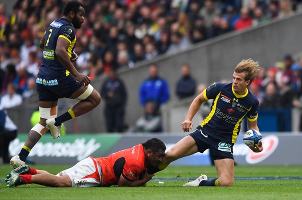 Aurelien Rougerie Clermont v Mako Vunipola Saracens Murrayfield 2017