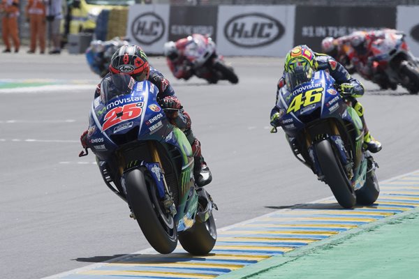 Vinales v Rossi Moto GP France 2017