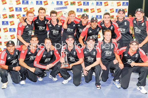 England celebrate T20 series win v Pakistan