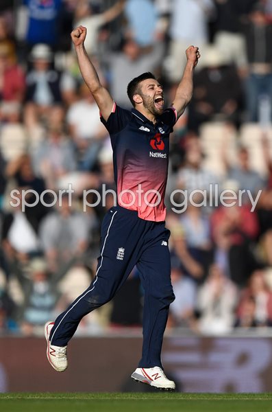 Mark Wood England v South Africa ODI Ageas Bowl 2017