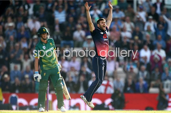 Mark Wood England v South Africa ODI Ageas Bowl 2017