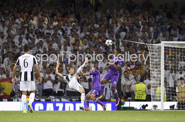 Mario Mandzukic Juventus scores Champions League Final 2017