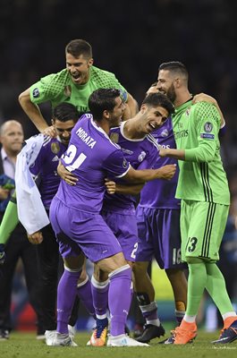 Asensio Real Madrid scores Champions League Final 2017