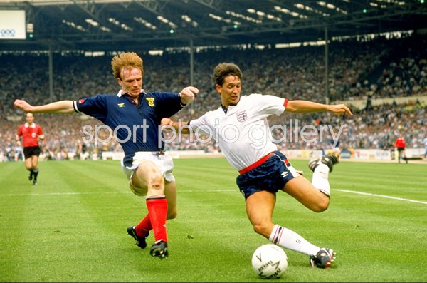Gary Lineker England v Alex McLeish Scotland Wembley 1988