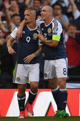 Leigh Griffiths Scotland scores v England Hampden Park 2017