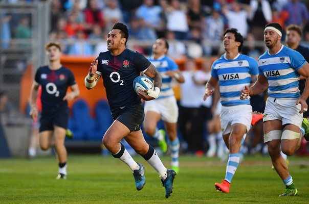 Denny Solomona England v Argentina San Juan 2017