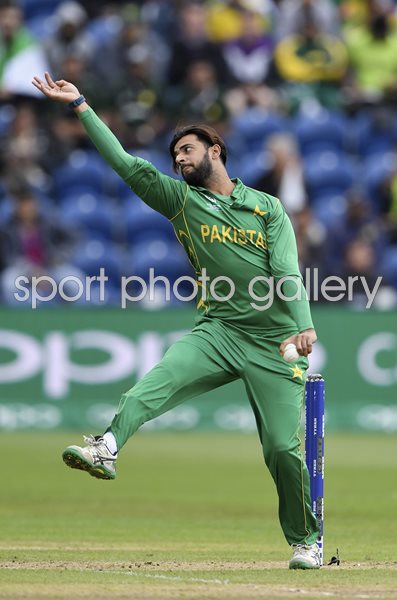Imad Wasim Pakistan v Sri Lanka Champions Trophy 2017