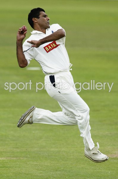 Waqar Younis Warwickshire Edgbaston 2003