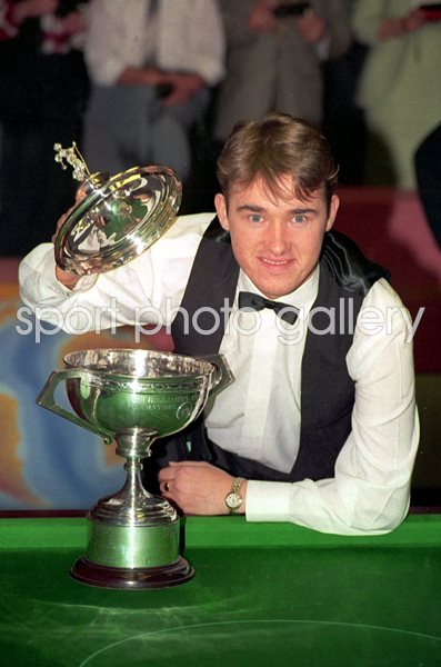 Stephen Hendry World Snooker Champion Crucible 1994