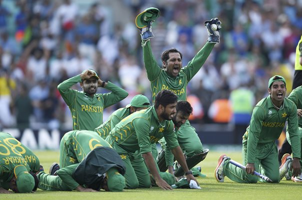 Sarfraz Ahmed Pakistan Champions Trophy Winners 2017