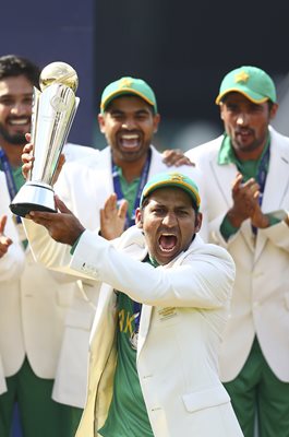 Sarfraz Ahmed Pakistan Champions Trophy Winners 2017