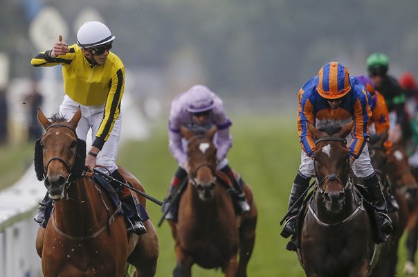 James Doyle & Big Orange win Gold Cup Royal Ascot 2017 