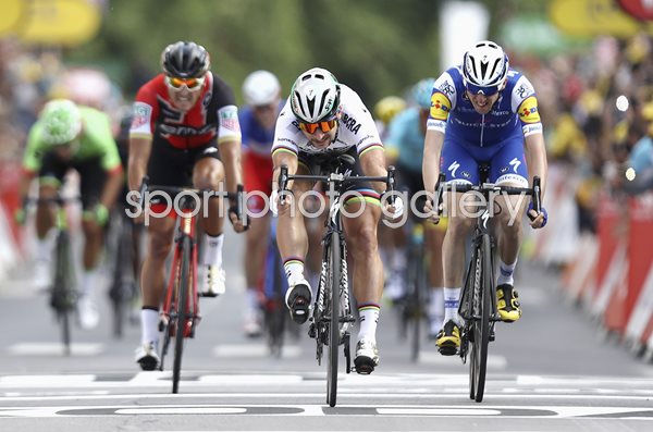 Peter Sagan wins Stage 3 Tour de France 2017 