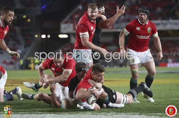 Rhys Webb British & Irish Lions scores 1st Test Auckland 2017