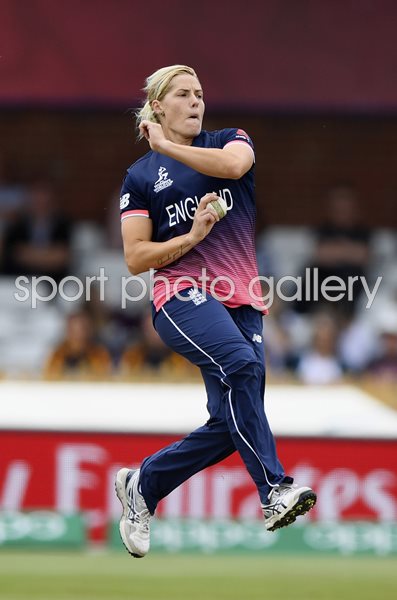 Katherine Brunt England v India Women's World Cup 2017