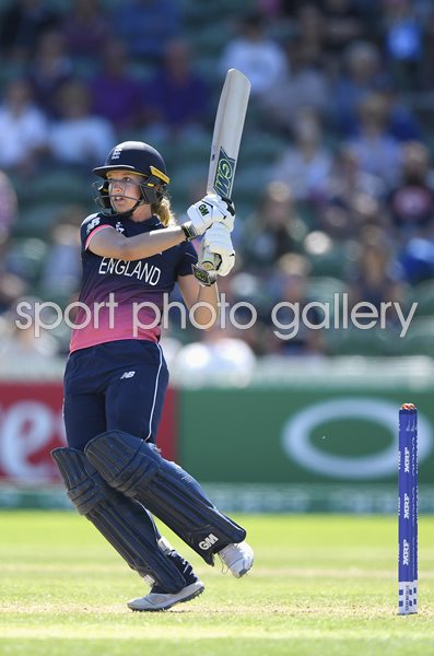 Sarah Taylor England v Sri Lanka Women's World Cup 2017