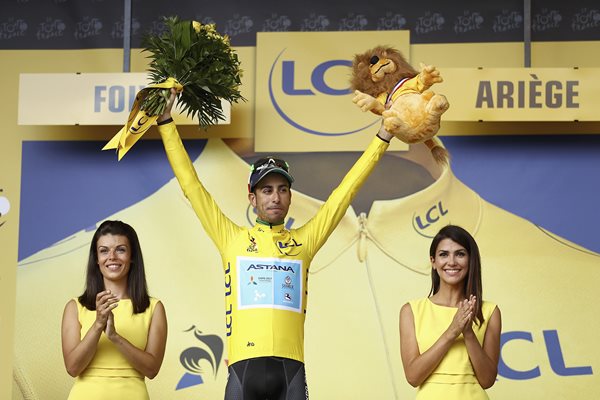 Fabio Aru Yellow Jersey Le Tour de France 2017