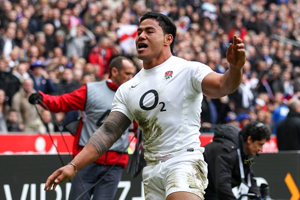 Manu Tuilagi celebrates try v France 2012